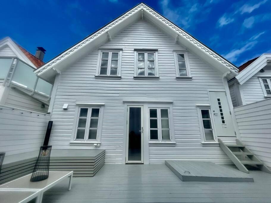 The Green Door H2 Ставангер Екстериор снимка